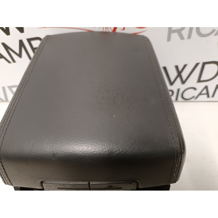 7L6863762 BRACCIO BRACCIOLO CENTRALE VW TOUAREG 3.0 TDI V6 (2002\2007) IN PELLE 