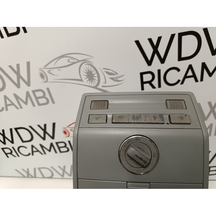 7L6868143A - 7L0868403 LUCE ABITACOLO TETTO INTERNA VW TOUAREG 3.0 TDI V6 (2002\2007)