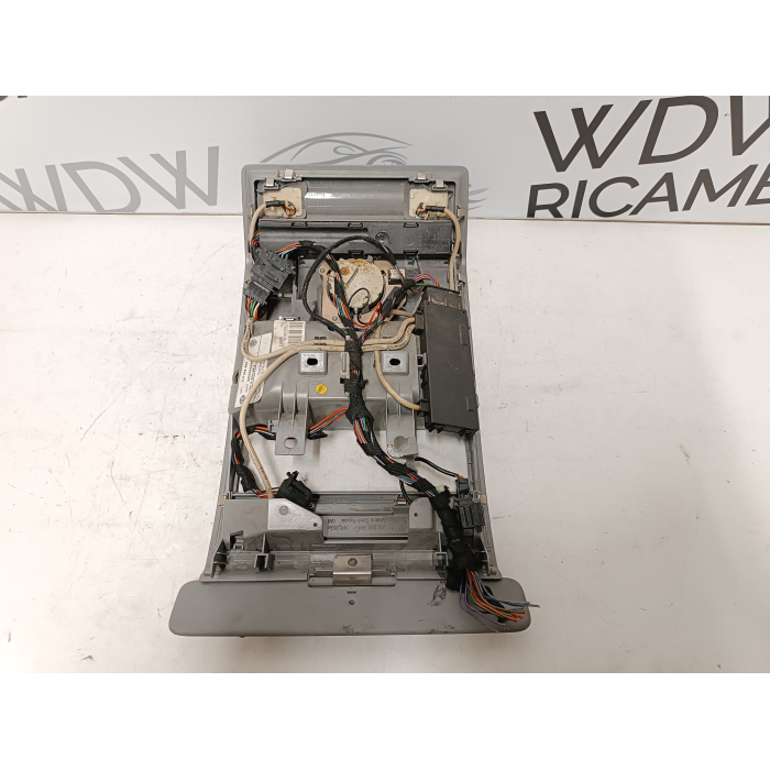 7L6868143A - 7L0868403 LUCE ABITACOLO TETTO INTERNA VW TOUAREG 3.0 TDI V6 (2002\2007)