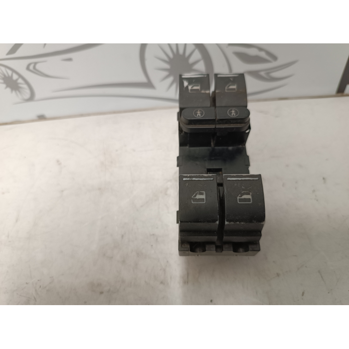 7L6959857C PULSANTE INTERRUTTORI ALZAVETRI ANTERIORE SINISTRA VW TOUAREG (2002\2007) 