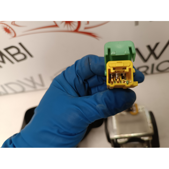 7L0857705H CINTURA DI SICUREZZA ANTERIORE SINISTRA VW TOUAREG (2002\2007)