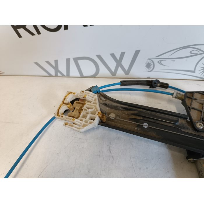 MOTORINO ALZAVETRO ELETTRICO ANTERIORE SINISTRO BMW SERIE 3 F30 DAL 2012 5 PIN