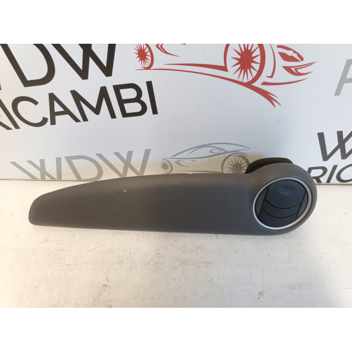 84765-0X000 BOCCHETTONE RIVESTIMENTO DESTRO DX HYUNDAI I10 1.1 (2007\2010)