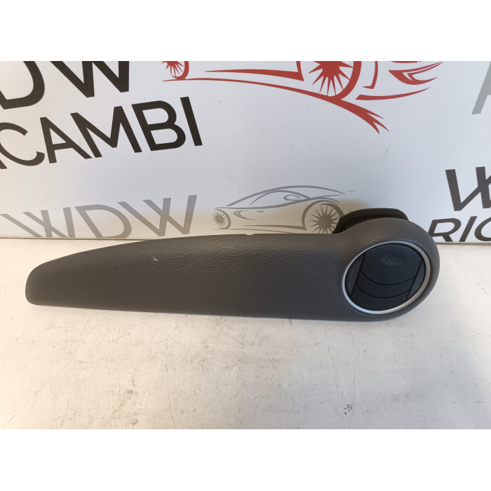 84765-0X000 BOCCHETTONE RIVESTIMENTO DESTRO DX HYUNDAI I10 1.1 (2007\2010)
