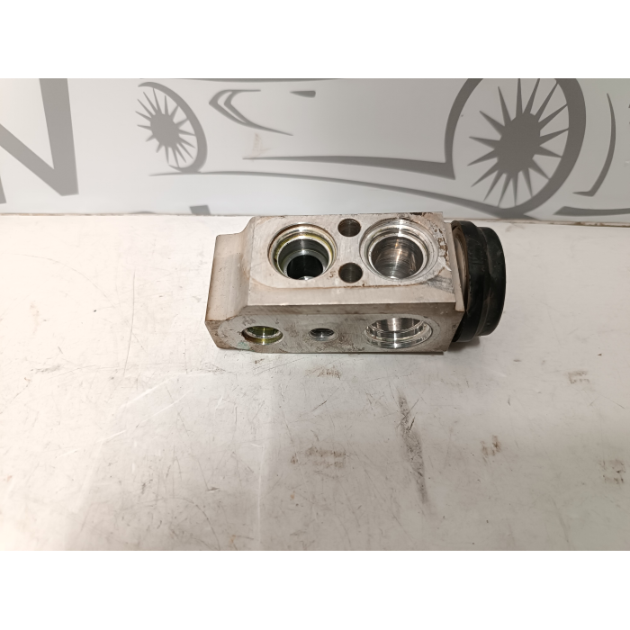 F108007AA ALETTROVALVOLA TUBO TUBI ARIA CONDIZIONATA CLIMA HYUNDAI I10 1.1 (2007\2010)