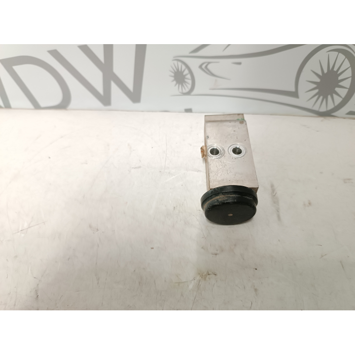 F108007AA ALETTROVALVOLA TUBO TUBI ARIA CONDIZIONATA CLIMA HYUNDAI I10 1.1 (2007\2010)