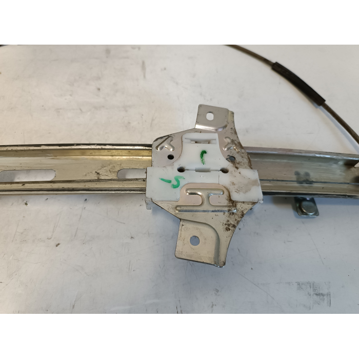 82402-0X010 MOTORINO ALZAVETRO ANTERIORE ANT DESTRO DX HYUNDAI I10 (2007\2010)