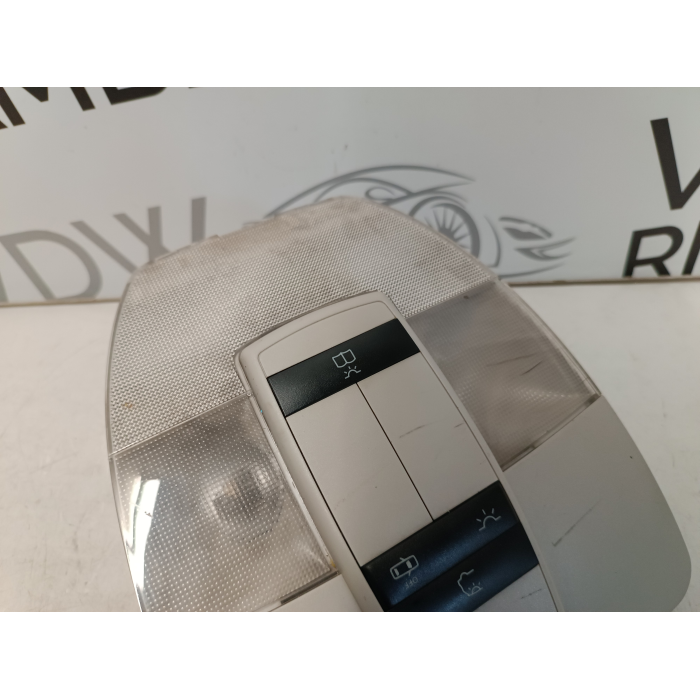 A1698203901 PLAFONIERA LUCE INTERNA ABITACOLO ANTERIORE MERCEDES CLASSE B (2005\2008) 200 CDI