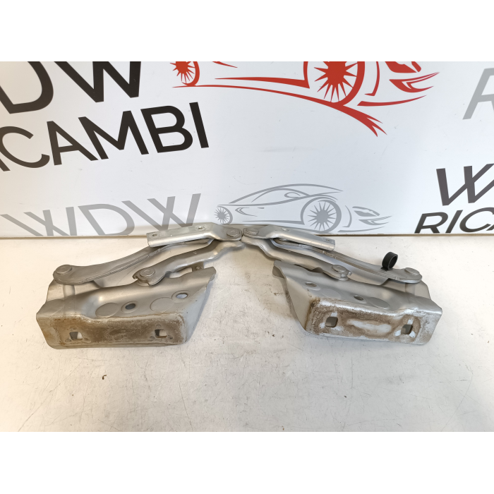 A1698800328 - A1698800428 2 CERNIERE COFANO ANTERIORE MERCEDES CLASSE B W245 CERNIERA 