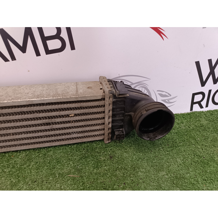 8ML376723 RADIATORE INTERCOOLER MERCEDES CLASSE B 200 CDI (2005\2008) 99000037