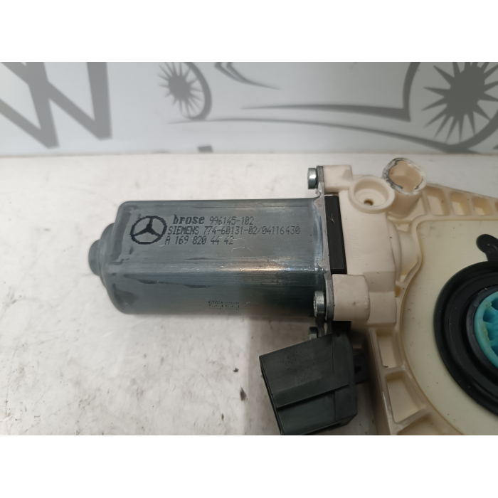 A1698204442 MOTORINO ALZAVETRO ANTERIORE DESTRO MERCEDES CLASSE B W245 - A W169 