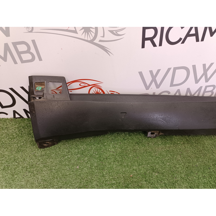 7356586720 MINIGONNA RIVESTIMENTO SOTTOPORTA LATO SINISTRO JEEP RENEGADE 2018\2024
