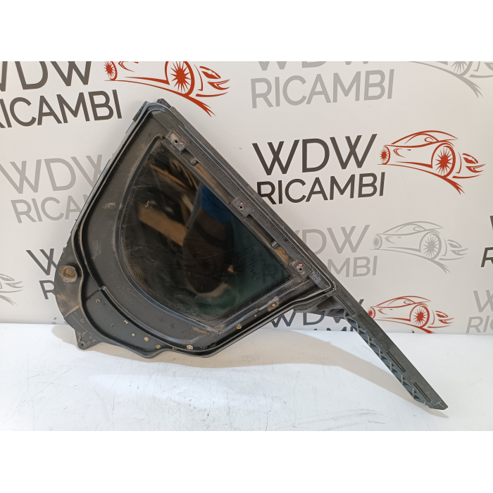 GX73-25829A VETRO FISSO POSTERIORE SINISTRO POST SX JAGUAR XE X760 2015\2019