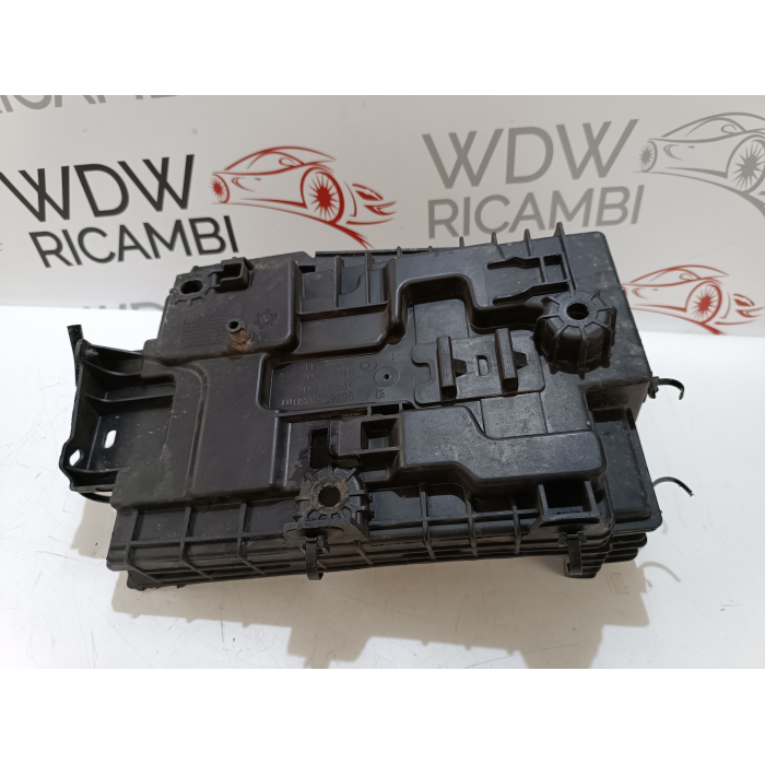 9676054080 SUPPORTO ALLOGGIO BATTERIA CITROEN C3 3° 1.2 (2016\2020)