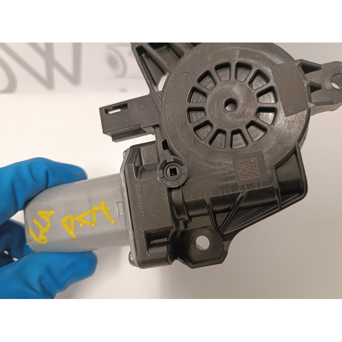 A0009060908 MOTORINO ALZAVETRO POSTERIORE DESTRO MERCEDES GLA H247 2020-2025