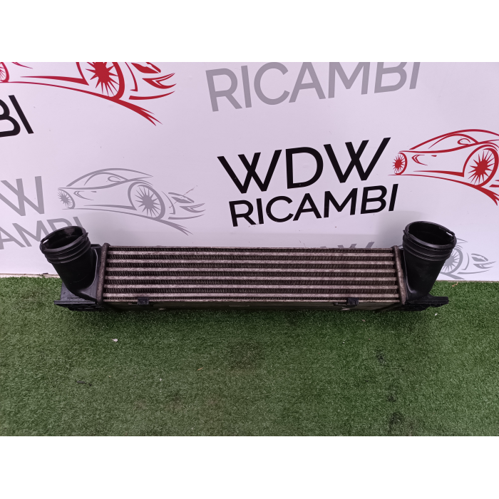 7798788-02 RADIATORE INTERCOOLER BMW SERIE 3 320D (2005\2008) 3296399