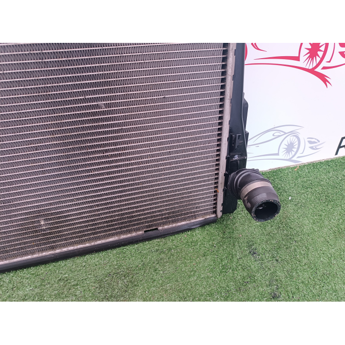 781029101 RADIATORE ACQUA LIQUIDO BMW SERIE 3 320D (2005\2008) 37850017 E5864W 17117788903-07