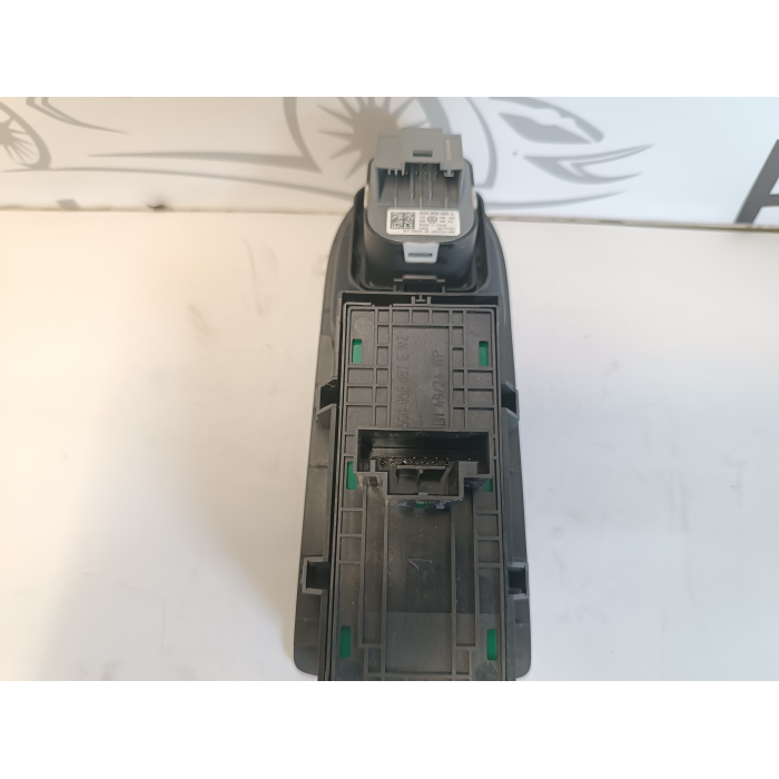5G0959857E - 5H0867255 PULSANTE ALZAVETRO ANTERIORE SINISTRO VW GOLF 8 8.5 2020-2025