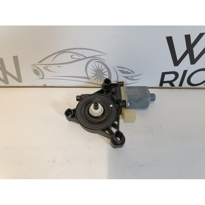 5Q0959801A - 0130822715 MOTORINO ALZAVETRO ANTERIORE SINISTRA SX VW GOLF 8 8.5 