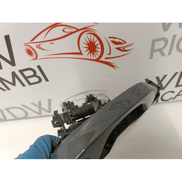 5H0837885C - 5H0837205F MANIGLIA ESTERNA PORTA POSTERIORE SINISTRA VW GOLF 8 8.5 2020-2025 