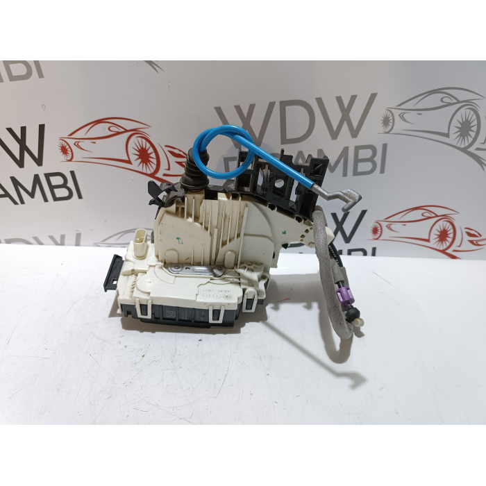 A1667200435 SERRATURA ANTERIORE DESTRO MERCEDES CLASSE A W176 (2012\2015)
