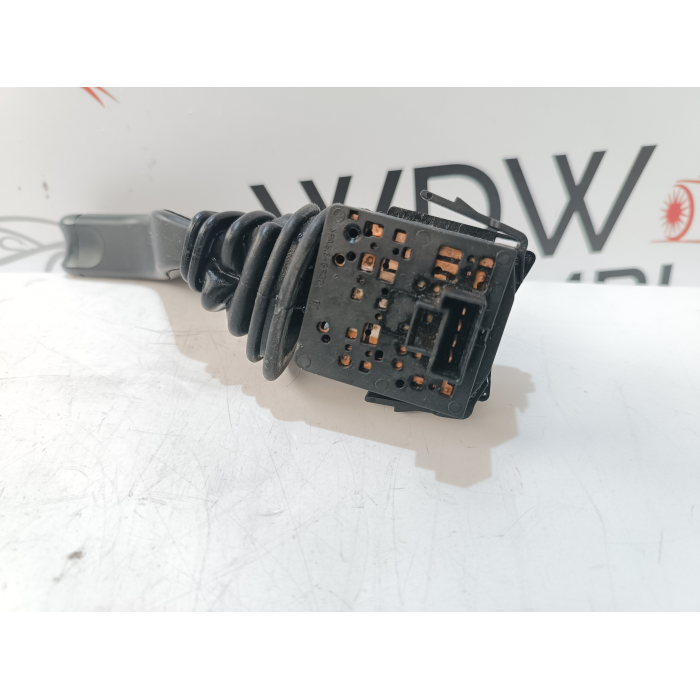 09185413 LEVA COMANDO COMANDI TERGICRISTALLO OPEL CORSA C (2000\2006) 