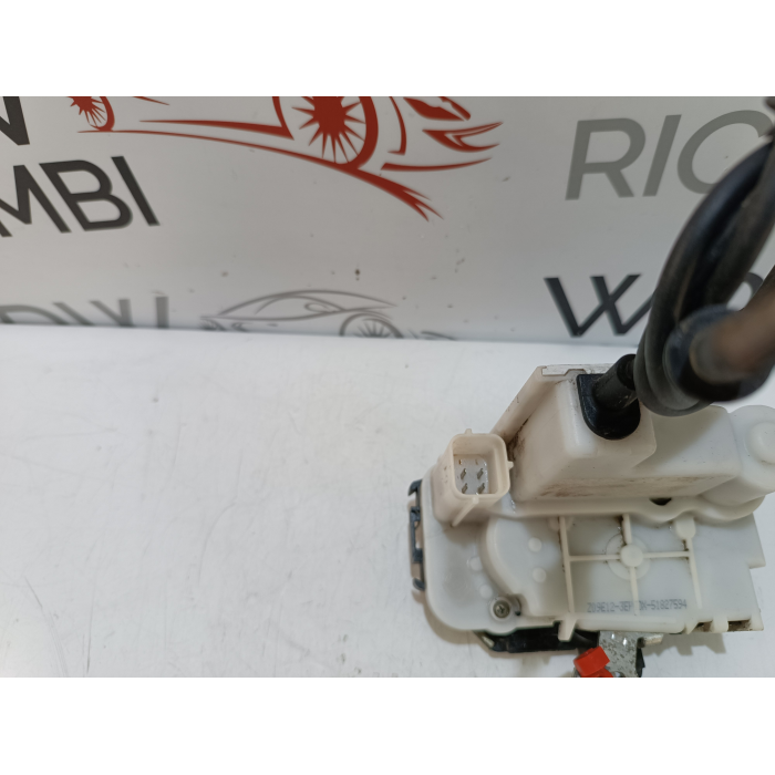 51827594 SERRATURA CHIUSURA PORTA ANTERIORE DESTRO FIAT 500 (DAL 2007 IN POI >)