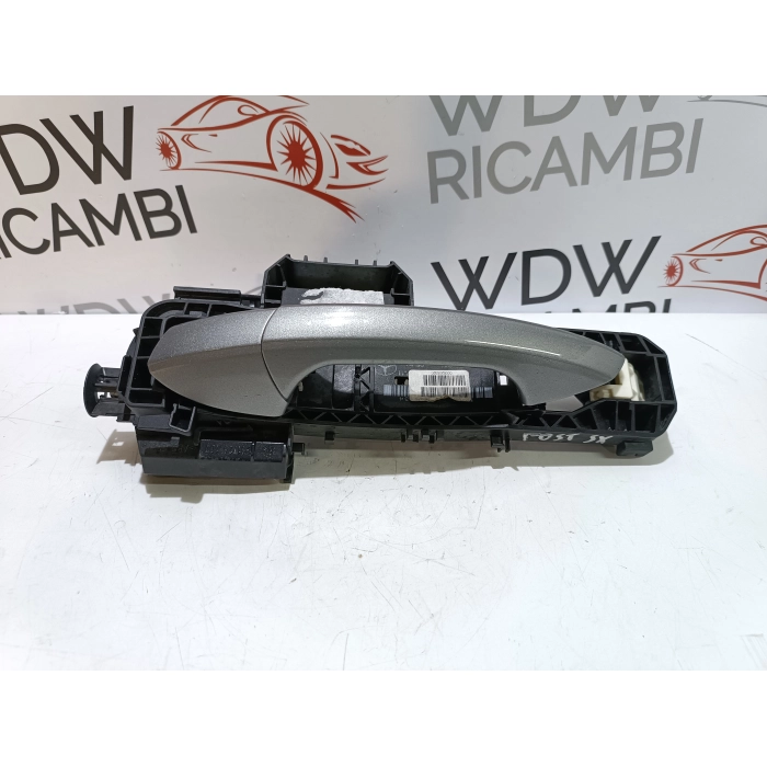 MANIGLIA ESTERNA POSTERIORE SINISTRO MERCEDES CLASSE C W204 2007\2011 A2047602134