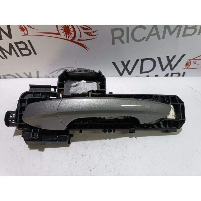 MANIGLIA ESTERNA POSTERIORE SINISTRO MERCEDES CLASSE C W204 2007\2011 A2047602134