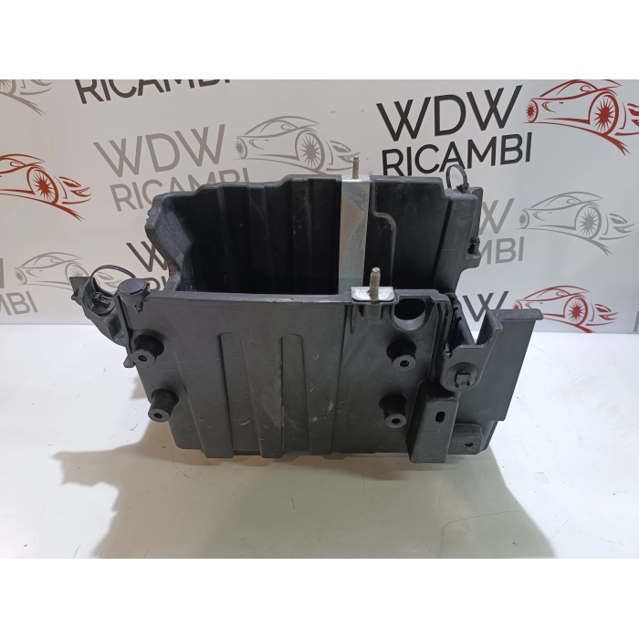 L1BB-10723-BB SUPPORTO ALLOGGIO BATTERIA FORD PUMA (2019\2024)