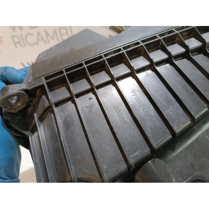 L1B1-9600-AA SCATOLA PORTA FILTRO ARIA AIRBOX FORD PUMA (2019\2024)
