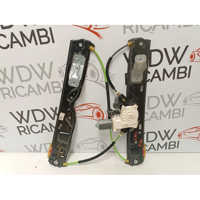 HK83-27000-AC / C39789-101 MOTORINO ALZAVETRO POSTERIORE DESTRO JAGUAR F-PACE (2016\2020)