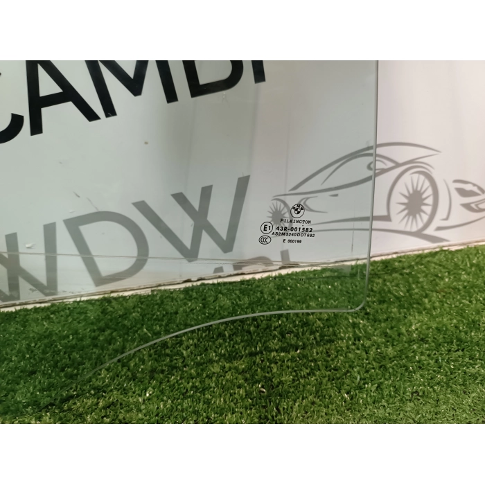 VETRO CRISTALLO SCENDENTE PORTA POSTERIORE DESTRO BMW SERIE 3 320D (2005\2008)