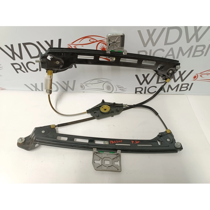 3C8839461G ALZAVETRO POSTERIORE SINISTRO SX VOLKSWAGEN PASSAT B6 2008\2010