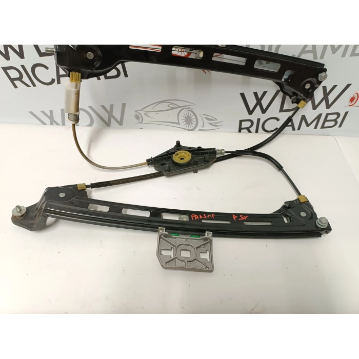 3C8839461G ALZAVETRO POSTERIORE SINISTRO SX VOLKSWAGEN PASSAT B6 2008\2010