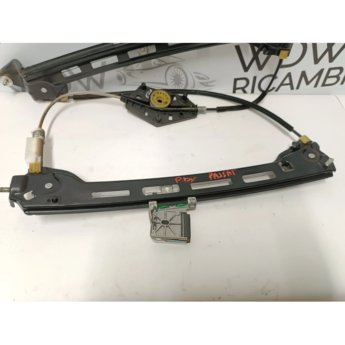 3C8839462G ALZAVETRO POSTERIORE DESTRO DX VOLKSWAGEN PASSAT B6 2008\2010