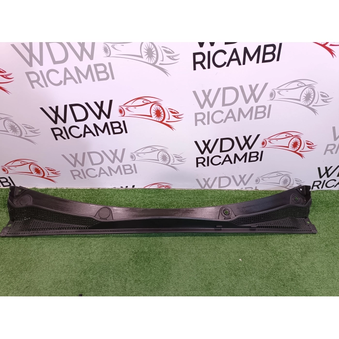 668119397R GRIGLIA ANTERIORE TERGICRISTALLO RENAULT CAPTUR 2° 2019\2024 668113796R