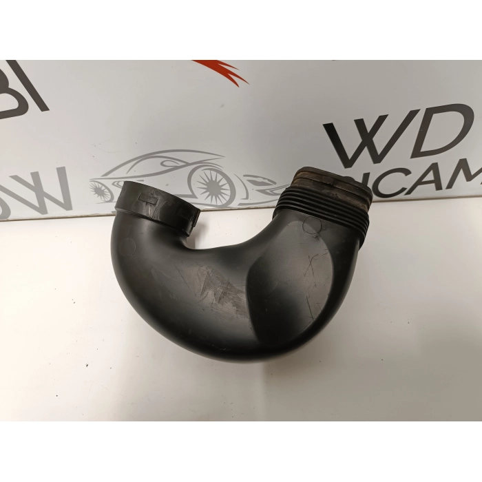3C0129618D TUBO MANICOTTO ASPIRAZIONE FILTRO ARIA VW PASSAT 2.0 TDI 140CV B6 2008\2010