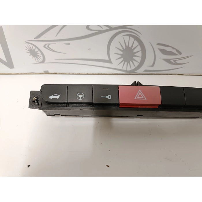 735383233 PULSANTIERA PULSANTI COMANDI CENTRALI QUATTROFRECCE FIAT GRANDE PUNTO 61041800