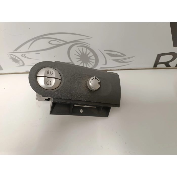 MN148893ZZ INTERRUTTORE PULSANTE SPECCHI FENDINEBBIA SPECCHIETTI MITSUBISHI COLT CZC
