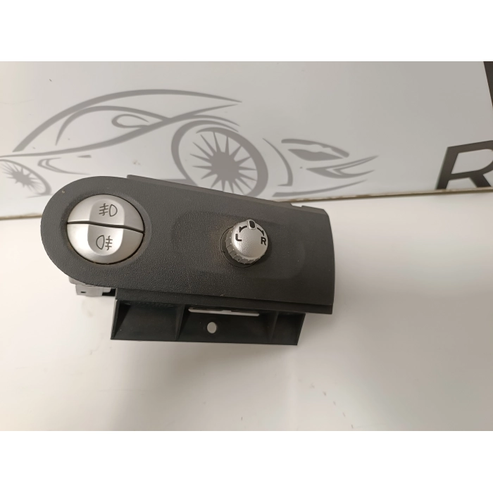 MN148893ZZ INTERRUTTORE PULSANTE SPECCHI FENDINEBBIA SPECCHIETTI MITSUBISHI COLT CZC