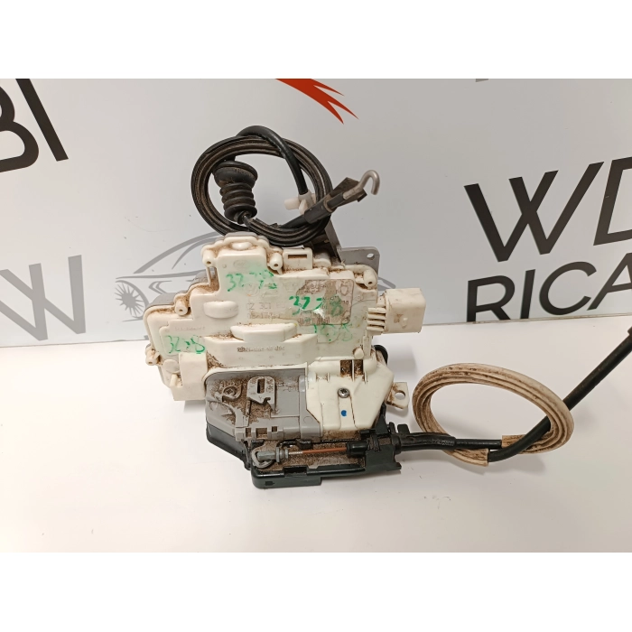 3C1837016 SERRATURA CHIUSURA ANTERIORE DESTRA VOLKSWAGEN PASSAT B6 2005>2010