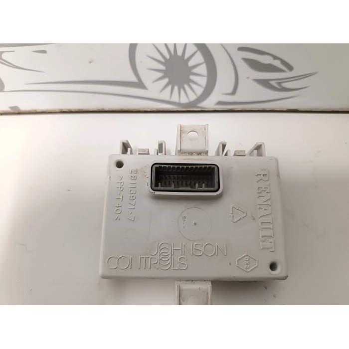 280386404R CENTRALINA MODULO AUTORADIO RADIO STEREO RENAULT CLIO III 2005-2013