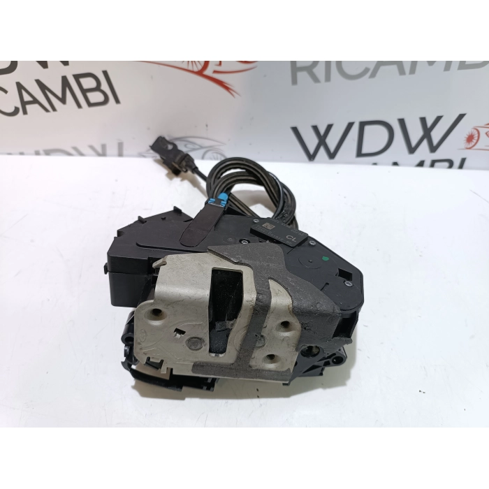 AM5A-U21812-BE SERRATURA PORTA ANTERIORE DESTRO FORD FIESTA 6° (2013\2017)