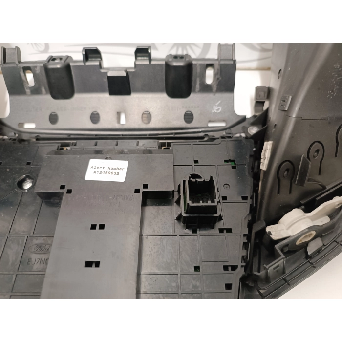 AA6T-18K811-AF STEREO AUTORADIO RADIO CD FORD FIESTA 6° 1.6 TDCI (2008\2013)