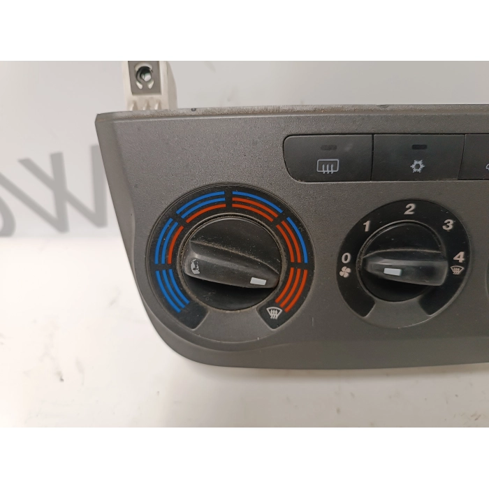 5G1140100 GRUPPO COMANDI CLIMA STUFA A\C FIAT GRANDE PUNTO 1.3 (2005\2011)