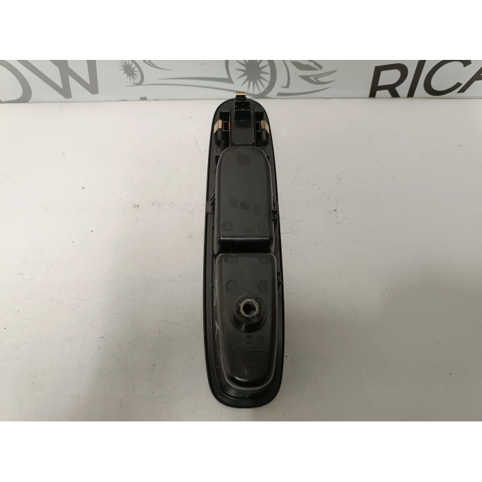 735531347 PULSANTE PULSANTIERA VETRI ALZAVETRO ANTERIORE DESTRO LANCIA YPSILON 2011-2024