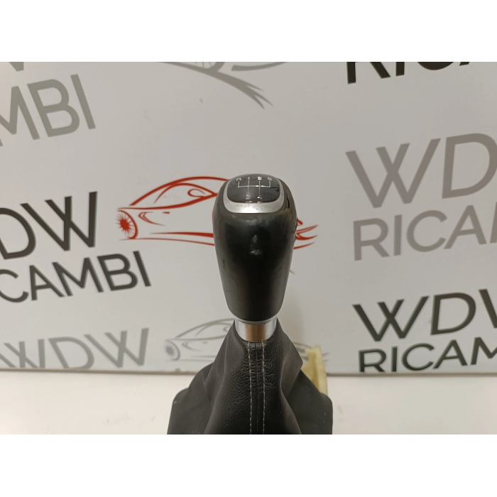43700-F9100 LEVA POMELLO CUFFIA CAMBIO MANUALE 5 MARCE KIA RIO YB 1.0 - 1.2 2017-2023