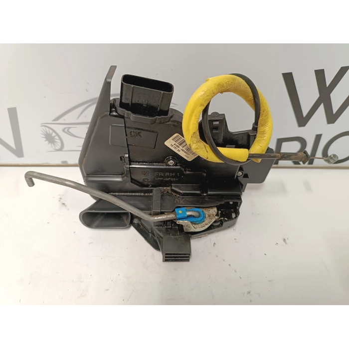 813B0-H8250 SERRATURA CHIUSURA 4PIN PORTA ANTERIORE DESTRA KIA RIO 2017-2023 YB 4°
