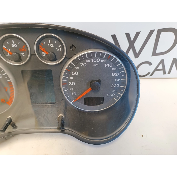 8P0920930G CONTACHILOMETRI QUADRO STRUMENTI AUDI A3 8P 1.6 BENZINA 2003\2007